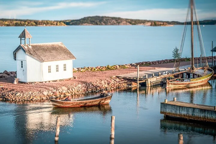 Mariehamn pe malul apei, portul de agrement și orașul plin de culoare din Insulele Åland