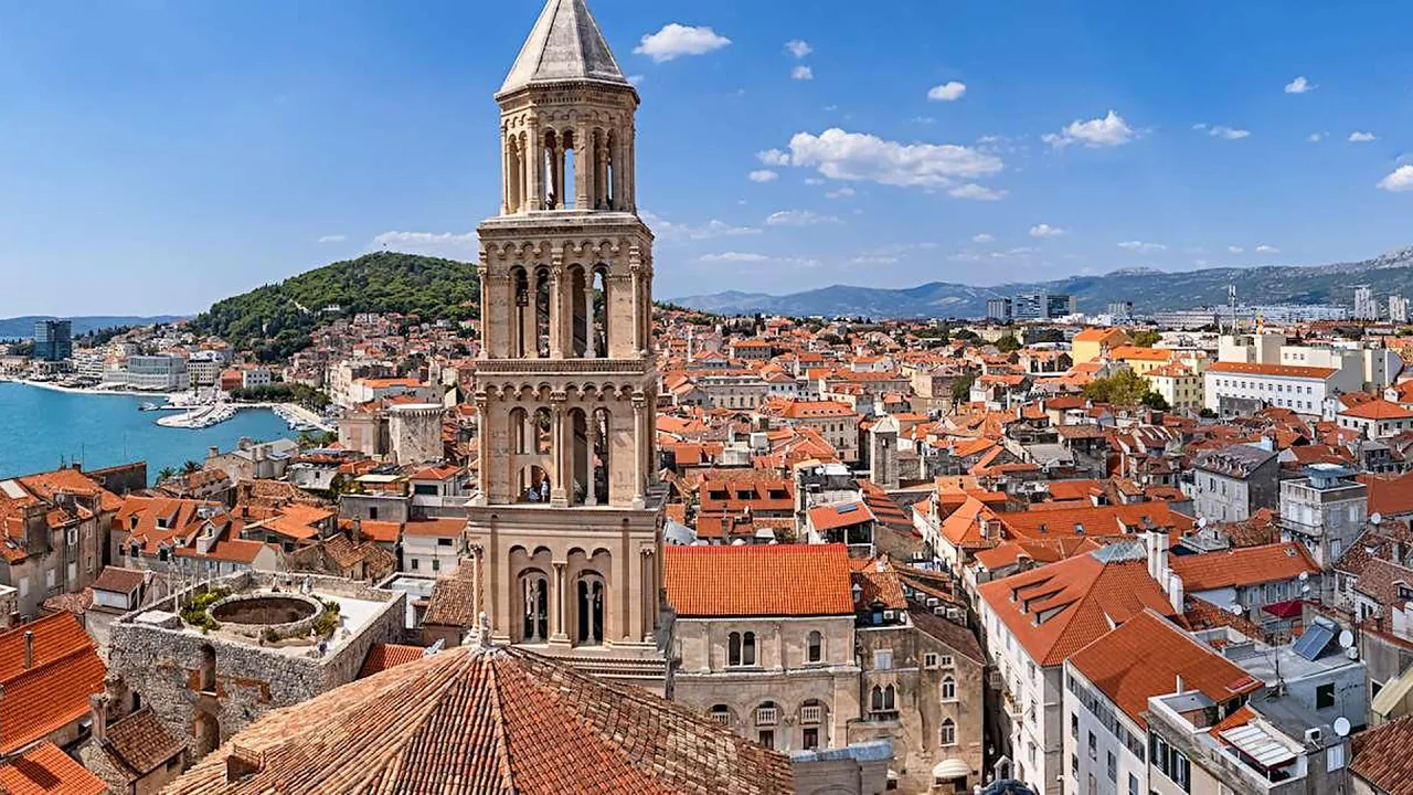 Split faleză și port din Croația