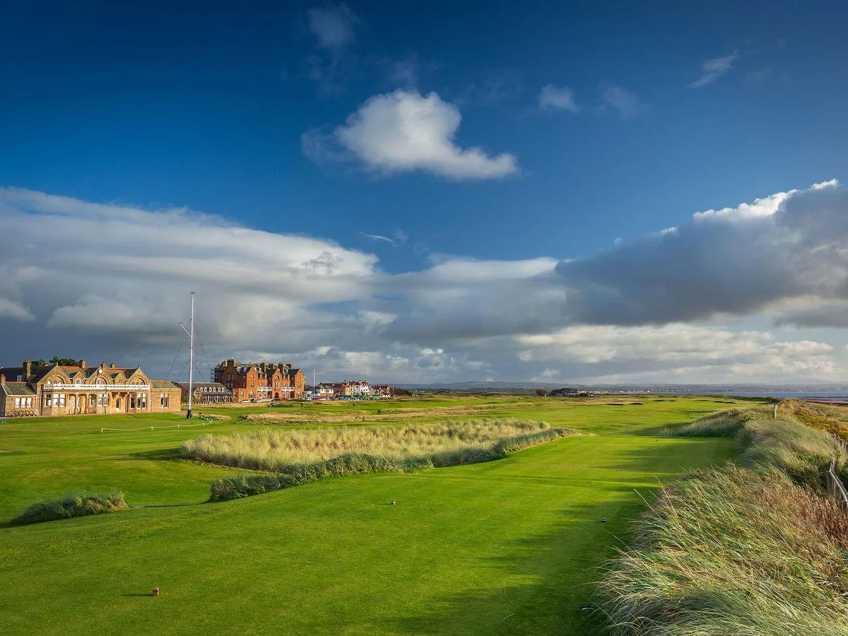 Plaja Troon, legături de golf și atracții turistice din Ayrshire