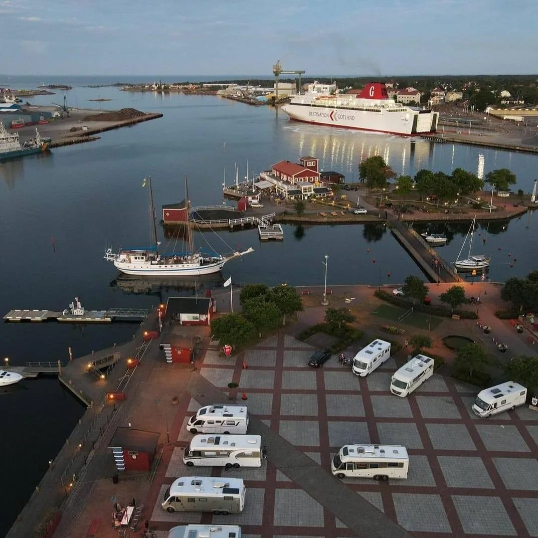 Oskarshamn port și terminal de feriboturi din Suedia