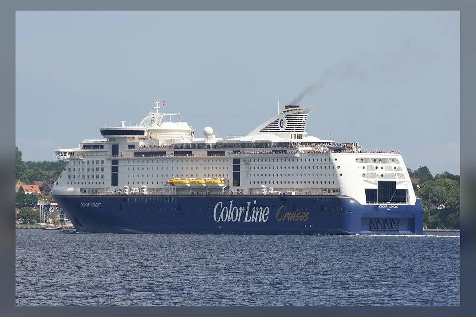 Feribotul Color Line navighează între Scandinavia și Europa continentală