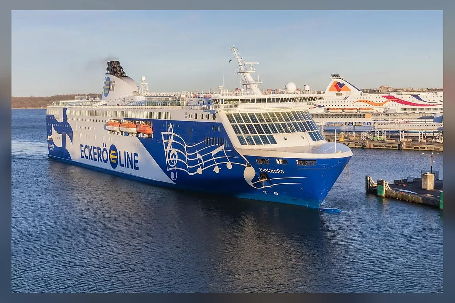 Feribotul de pasageri Eckerö Line traversează Golful Finlandei