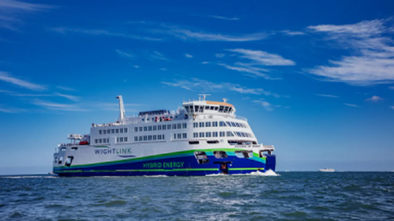 Feribotul Victoria din Wight pe Solent
