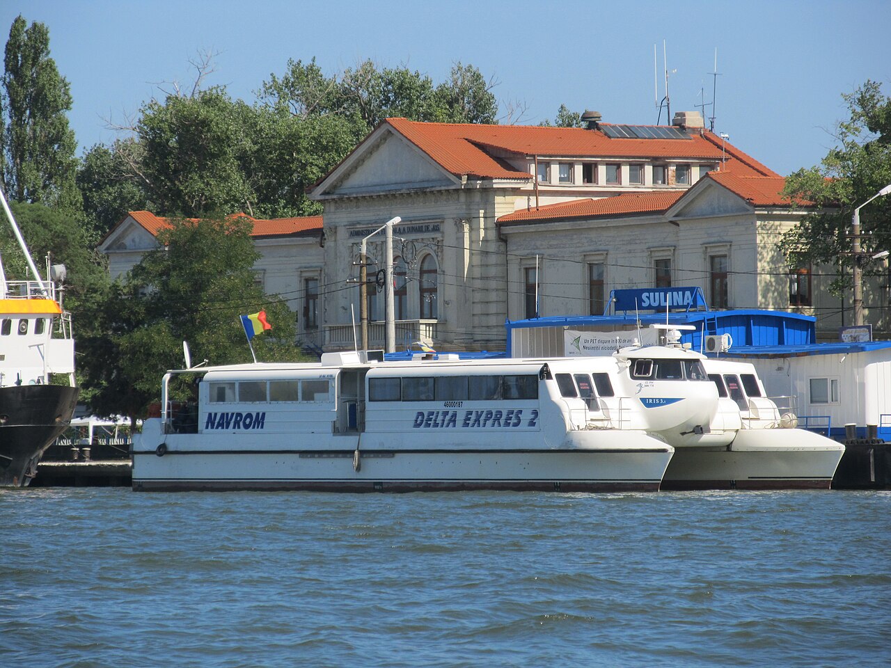 Nava de pasageri Delta Expres 2 la Sulina