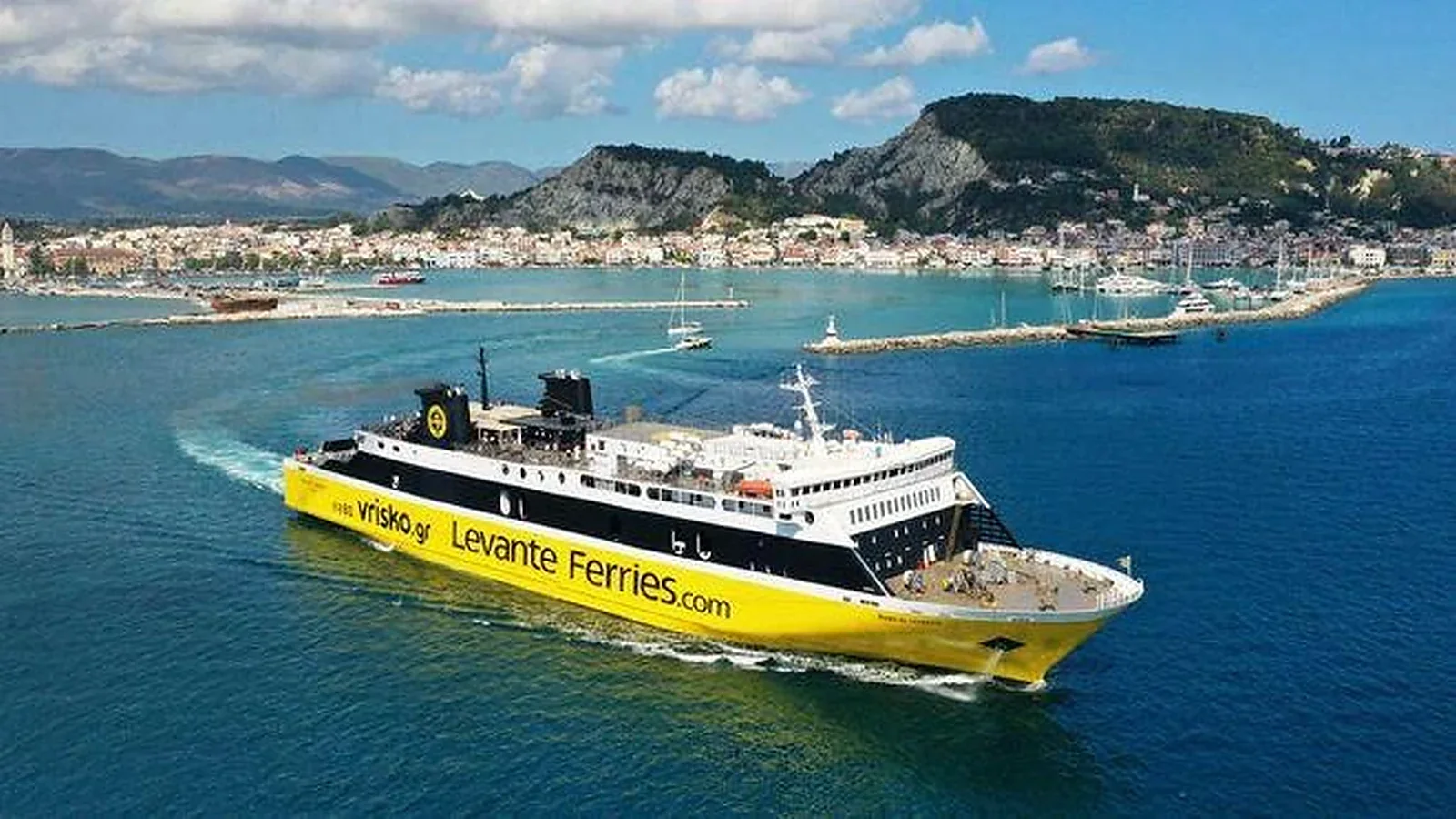 Feribotul Levante Ferries