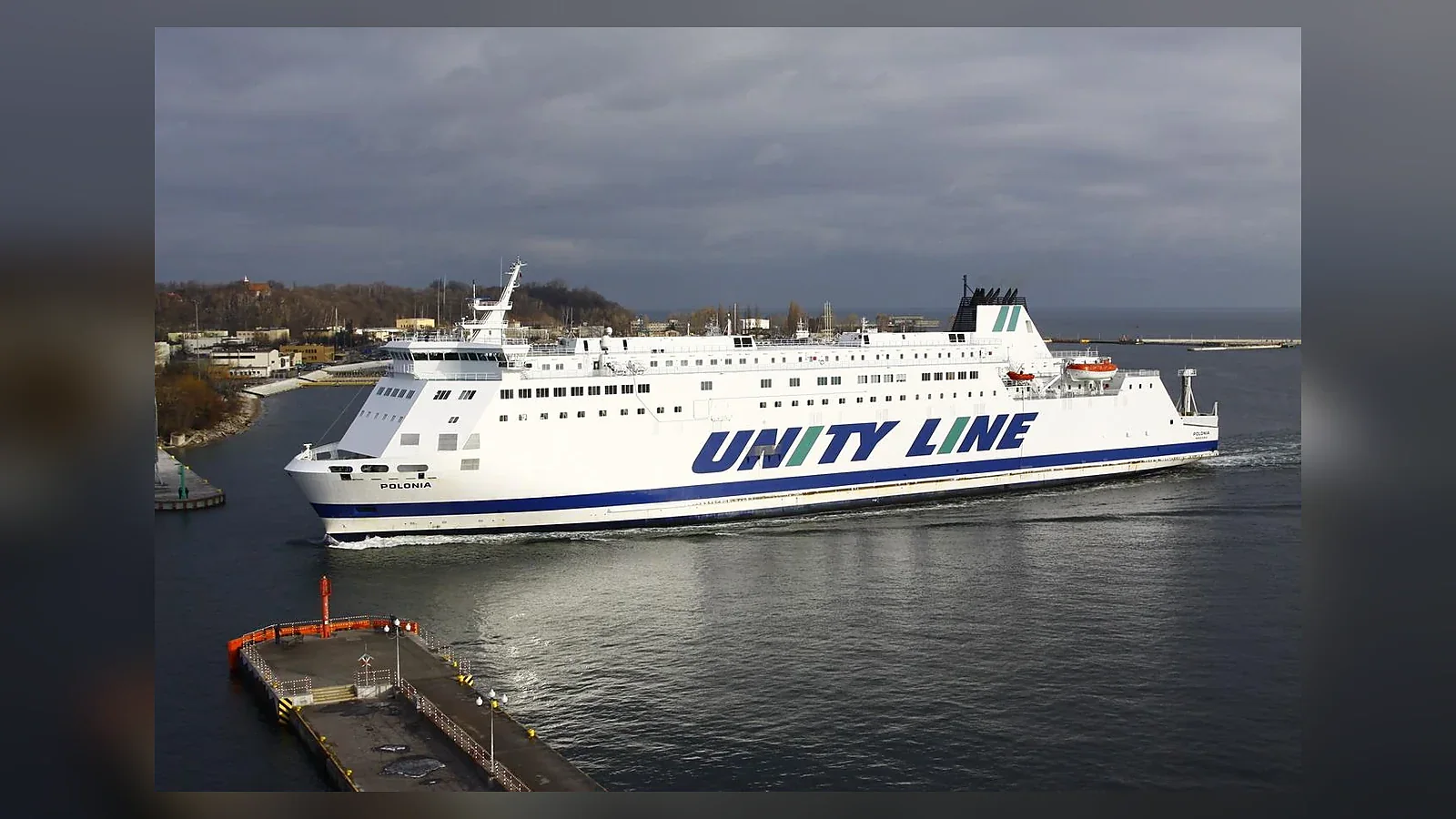 Feribotul Unity Line