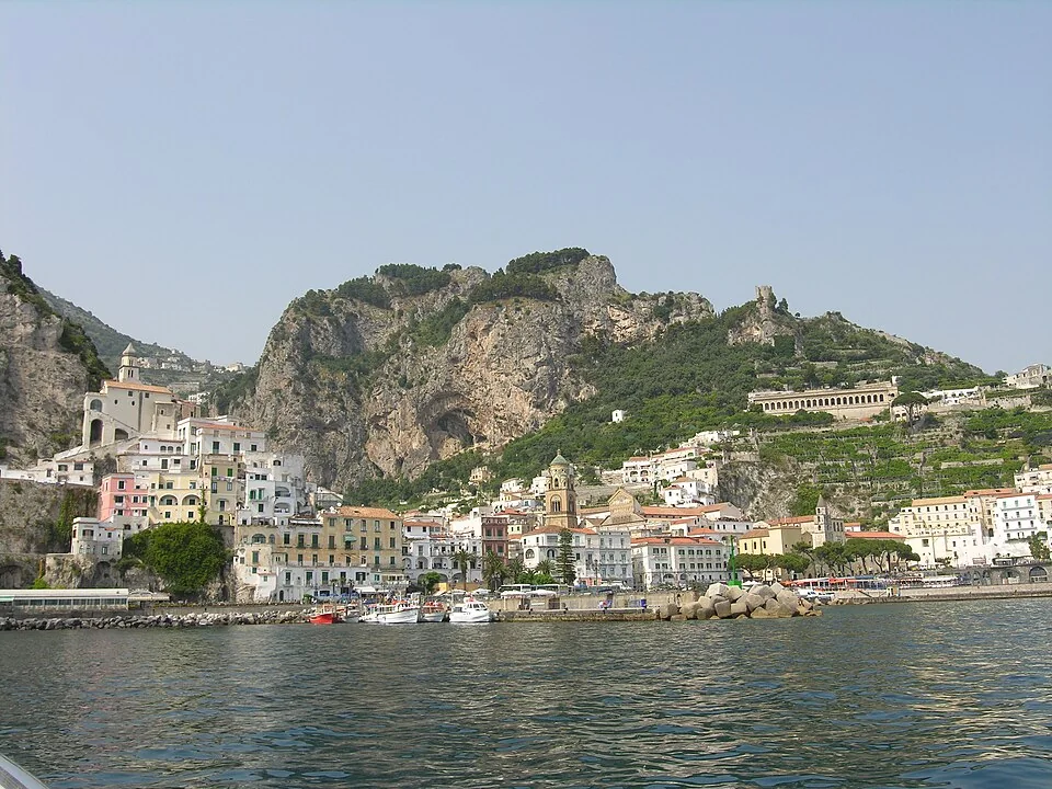Coasta Amalfi și împrejurimile portului